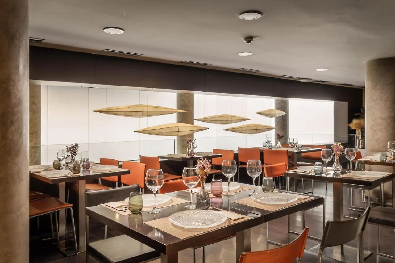 Hotel Madanis Barcelona Spain