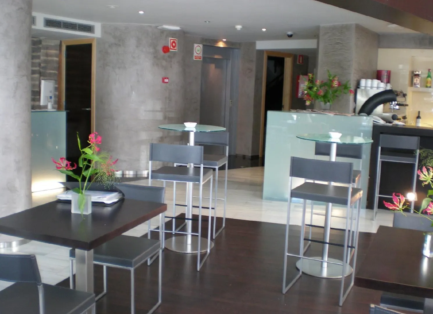 Hotel Madanis Barcelona 4*,